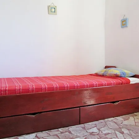 בית נופש House Zivana *